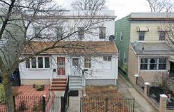 Pre-foreclosure in  185TH ST Hollis, NY 11423