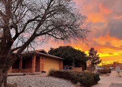  Vicksburg Dr Nw, Albuquerque NM