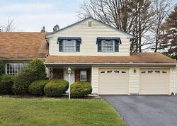 Pre-foreclosure in  MICHAEL DR Westfield, NJ 07090