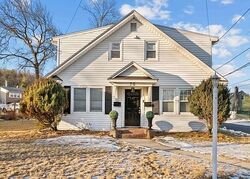 Pre-foreclosure in  RIVER BLVD Little Falls, NJ 07424