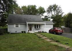 Pre-foreclosure in  TRINITY PL Jackson, NJ 08527