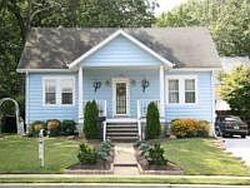 Pre-foreclosure in  S WOODBURY RD Pitman, NJ 08071