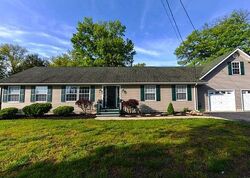 Pre-foreclosure in  BEAVER AVE Pennsville, NJ 08070