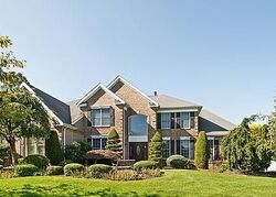  Country View Dr, Freehold NJ