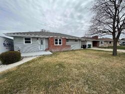 Pre-foreclosure in  W 7TH ST Mc Cook, NE 69001