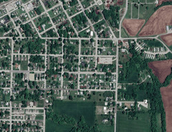  E Broadway St, Higginsville MO