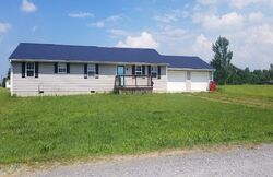 Pre-foreclosure in  SANDY LN Benton, MO 63736