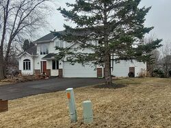 Pre-foreclosure in  BERWICK PL Saint Paul, MN 55115