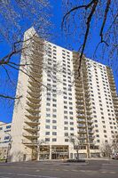 Pre-foreclosure in  LASALLE AVE  Minneapolis, MN 55403