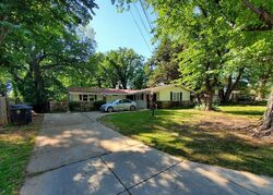 Pre-foreclosure in  LENFANT DR Fort Washington, MD 20744