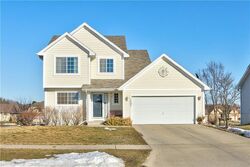 Pre-foreclosure in  26TH AVE SW Altoona, IA 50009