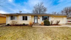 Pre-foreclosure in  LINCOLN ST Polk City, IA 50226