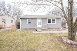 Pre-foreclosure in  SW 6TH ST Des Moines, IA 50315