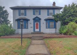  Kirkwood Blvd, Davenport IA