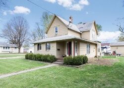 Pre-foreclosure Listing in SW 13TH ST DES MOINES, IA 50315