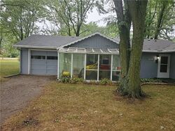 Pre-foreclosure in  137TH AVE Plano, IA 52581
