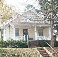 Pre-foreclosure in  STATE ST Belleville, IL 62220