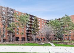 Pre-foreclosure in  BLOOMINGDALE PL  Bloomingdale, IL 60108