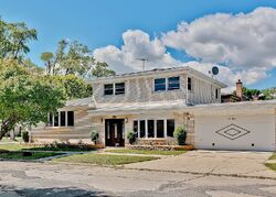 Pre-foreclosure in  KILDARE AVE Skokie, IL 60076