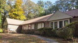 Pre-foreclosure in  TOWANDA CIR Atlanta, GA 30349