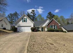 Pre-foreclosure in  WINDSOR BROOK LN Lawrenceville, GA 30045