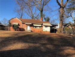 Pre-foreclosure in  DONNALEE AVE SE Atlanta, GA 30316