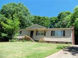  Matt Dr, Austell GA