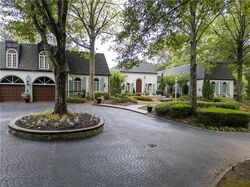 Pre-foreclosure in  RANDALL RIDGE RD NW Atlanta, GA 30327