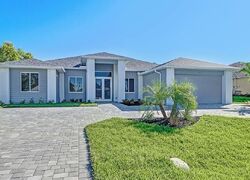 Pre-foreclosure in  SW 15TH TER Cape Coral, FL 33991