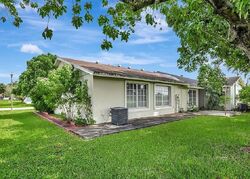 Pre-foreclosure in  LAKEWOOD CIR S UNIT H Pompano Beach, FL 33063