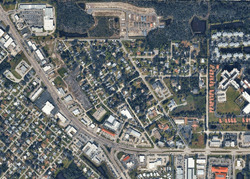 Pre-foreclosure in  WOODMERE RD Venice, FL 34293