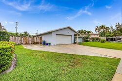 Pre-foreclosure in  PEBBLE BEACH DR Lake Worth, FL 33467