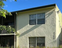 Pre-foreclosure in  NW 89TH AVE  Pompano Beach, FL 33065