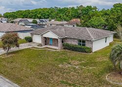 Pre-foreclosure in  SE 62ND TER Ocala, FL 34472