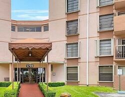 Pre-foreclosure in  SW 127TH AVE  Miami, FL 33183