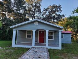 Pre-foreclosure in  SEMINOLE TRL Leesburg, FL 34748