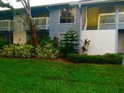 Pre-foreclosure in  ALT 19 S  Palm Harbor, FL 34683
