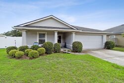Pre-foreclosure in  GRAYLON DR Yulee, FL 32097