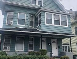 Pre-foreclosure in  ORCHARD ST Bridgeport, CT 06608