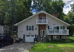 Pre-foreclosure in  PERCH ROCK TRL Winsted, CT 06098
