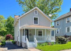 Pre-foreclosure in  COE AVE Portland, CT 06480