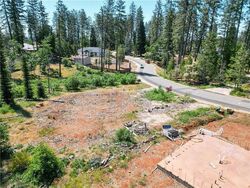  Paradisewood Dr, Paradise CA
