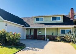 Pre-foreclosure in  WOOD LN Bakersfield, CA 93309