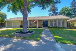 Pre-foreclosure in  WOODBRIDGE CT Modesto, CA 95355