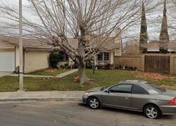 Pre-foreclosure in  WESTVIEW DR Palmdale, CA 93550