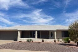 Pre-foreclosure in  W BRIARWOOD CIR Sun City, AZ 85351