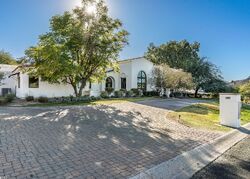 Pre-foreclosure in  E ROADRUNNER RD Paradise Valley, AZ 85253