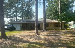  Spruce Ln, Ozark AL