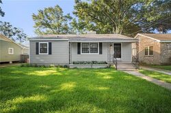 Pre-foreclosure in  SAINT TERESA ST Mobile, AL 36606