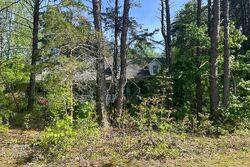 Pre-foreclosure in  BREAKNOCK RD Bumpass, VA 23024